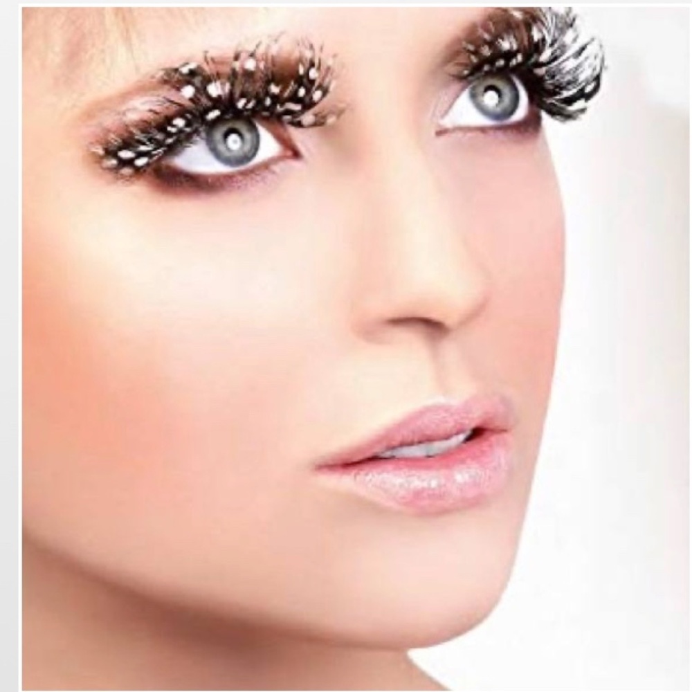 New Forum Eyelashes Faux-cils Black White Polka Dots Halloween Accessory NWT